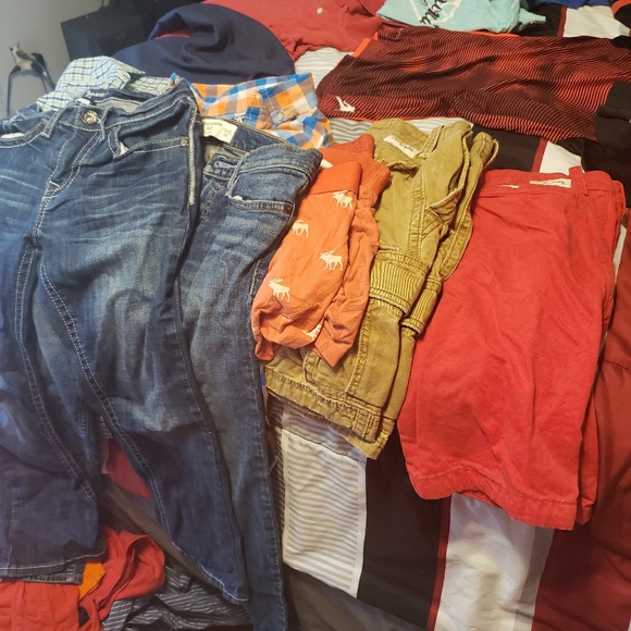 Kids - Picture 2 of 4